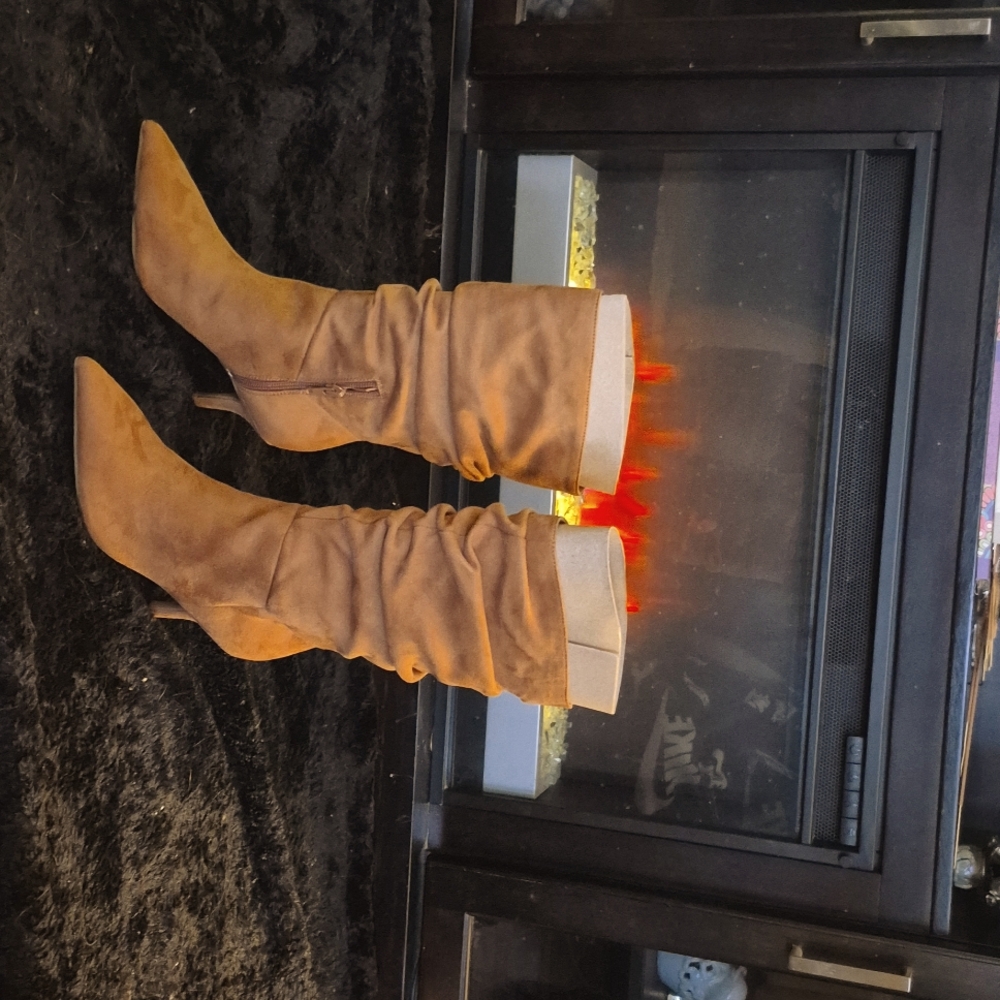 NINE WEST , women's high top heel size 5.5